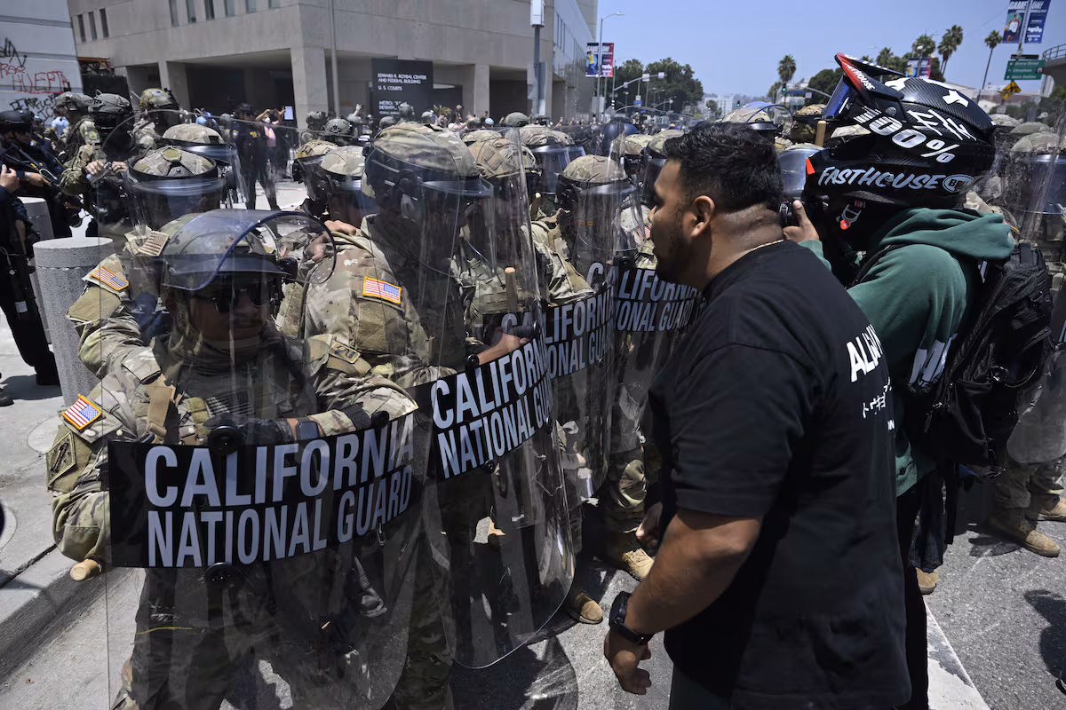 California demanda a la Administración de Trump para frenar un nuevo centro del ICE
